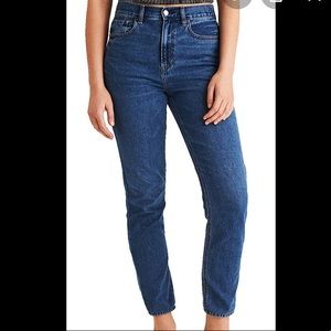 American Eagle Mom Jeans